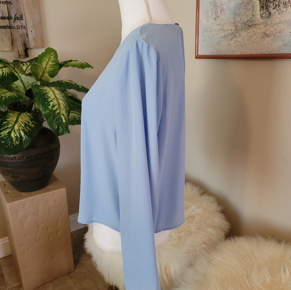 💙Vince Camuto Dress Top💙 - Picture 5 of 10